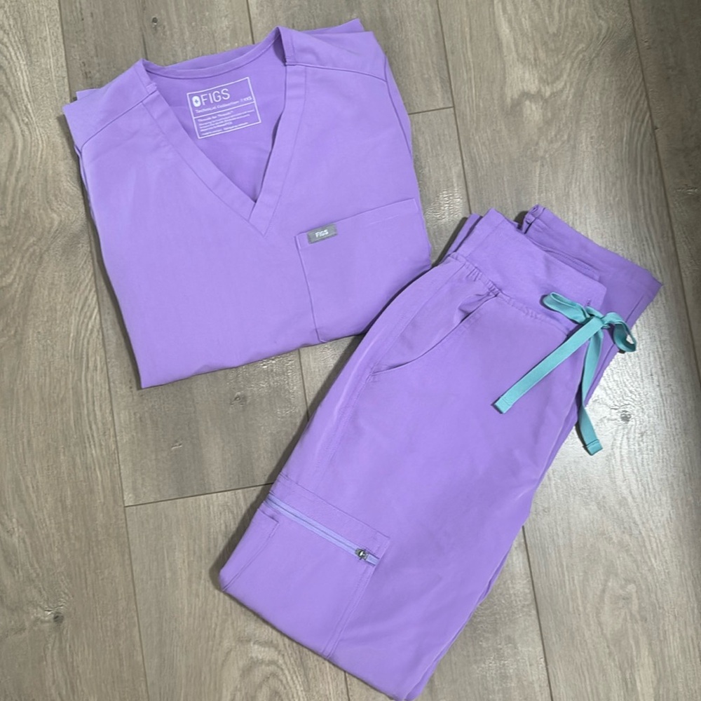 Figs Lilac Dawn XXS/XXSP Scrubs Set